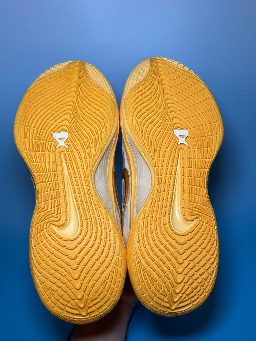 Nike A’ja Wilson A'One "Sunshine" - Size 10 Mens - Picture 2 of 5